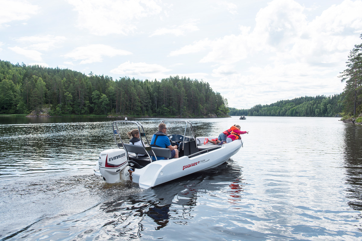 What to pack to go boat camping